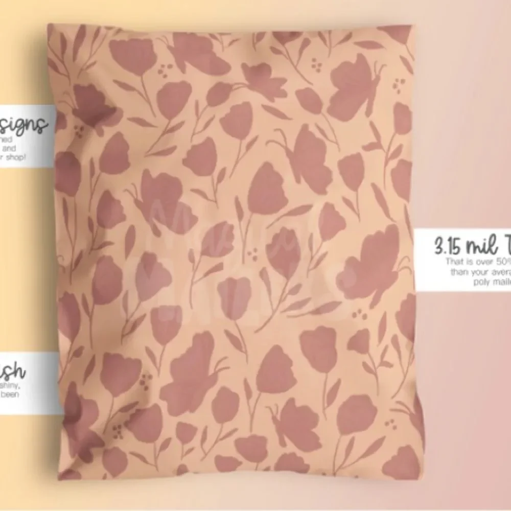 Poly mailers Bubble mailers mixed sizes 35 items plus 35 stickers